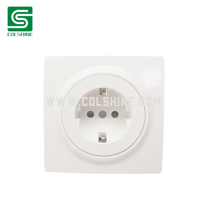 16A 250V Flush Mounted Socket France Belgium Type E Outlet